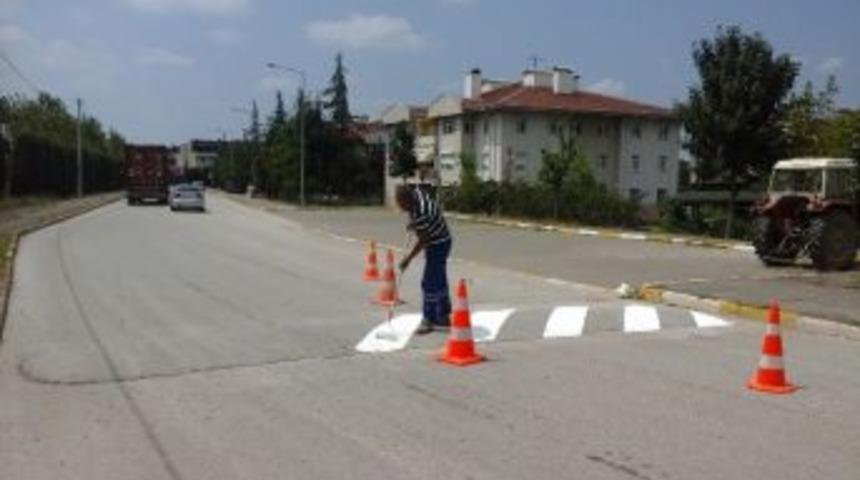 Kartepe&rsquo;de Kasisler Boyanıyor