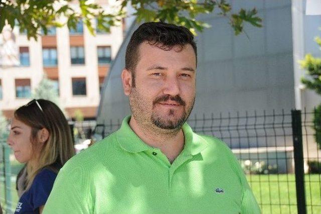 &Uuml;niversiteyi Kazanan &Ouml;ğrenci Ve Ailelerinde Barınma Telaşı Başladı 3