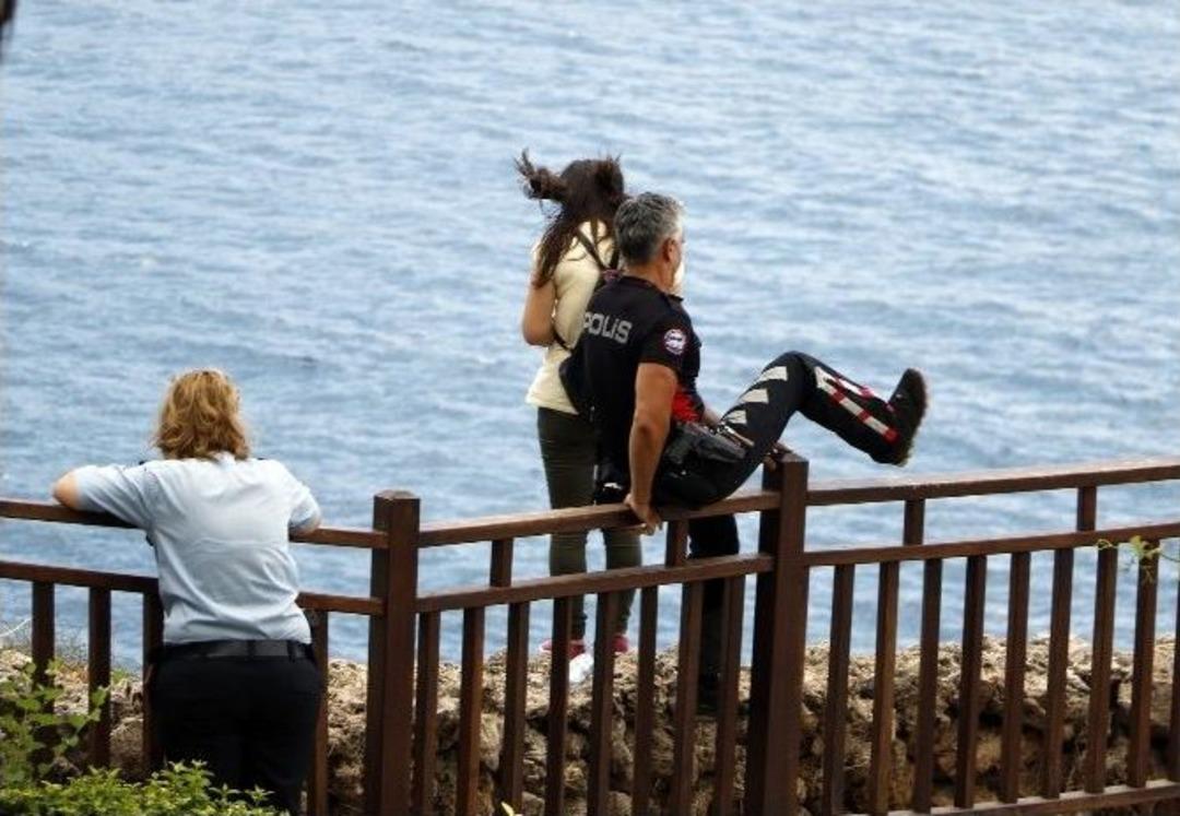 &Ouml;l&uuml;m&uuml;n Eşiğinden Alınan Hayattan İşkence İddiası &Ccedil;ıktı