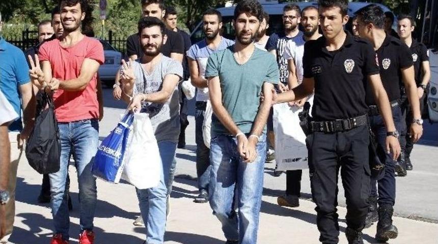 Pkk Propagandası Yaptığı İddia Edilen 8 &Uuml;niversite &Ouml;ğrencisi G&ouml;zaltına Alındı