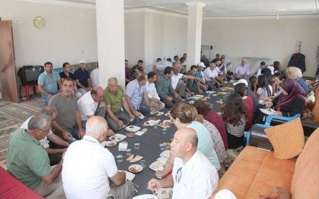 Burcukaya Köyüne Anlamlı Ziyaret