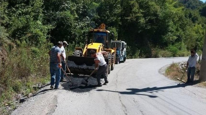 Kozlu&rsquo;da Yol D&uuml;zenleme İşlemleri Yapılıyor