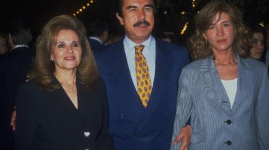 Hayri Kozak&ccedil;ıoğlu'nun hayatı