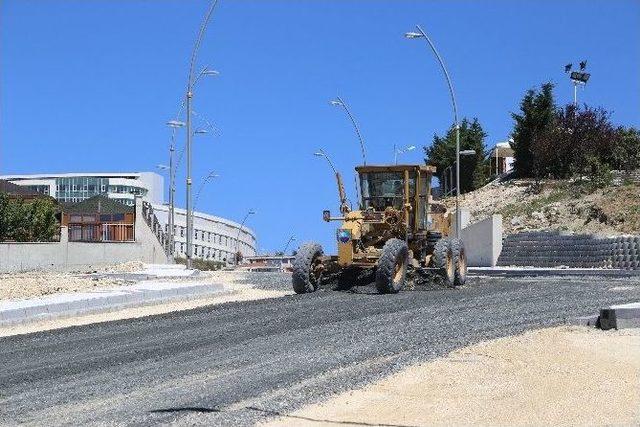 Büyükçekmece’den Yeni Devlet Hastanesine Giden Yollar Yenileniyor