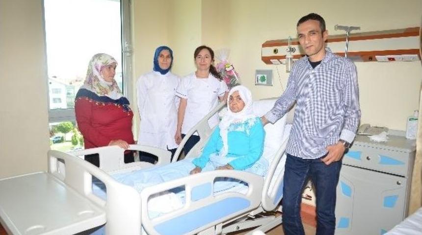 Uyanık Halde Beyninden 12 Santim T&uuml;m&ouml;r &Ccedil;ıkartıldı