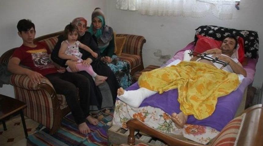 İnşaattan D&uuml;şt&uuml;, Yardımına Hayat Ağacı Derneği Koştu