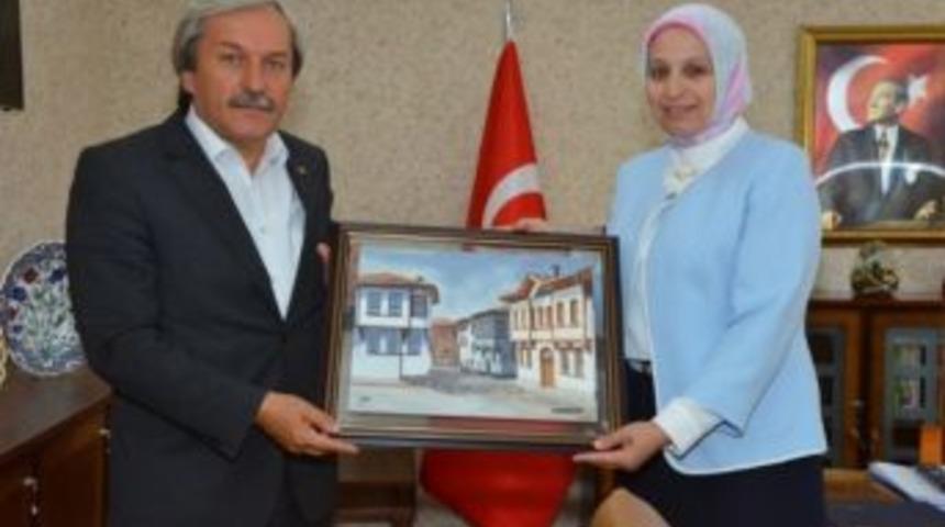 Başkan Şahin&rsquo;den, Bilecik İl Milli Eğitim M&uuml;d&uuml;r&uuml; Durmuş&rsquo;a Ziyaret