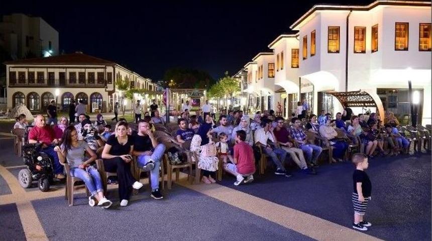 Sanat Sokağa Taşındı