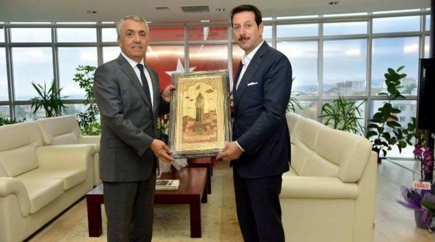 Başkan Tok&rsquo;tan Rekt&ouml;r Bilgi&ccedil;&rsquo;e Ziyaret