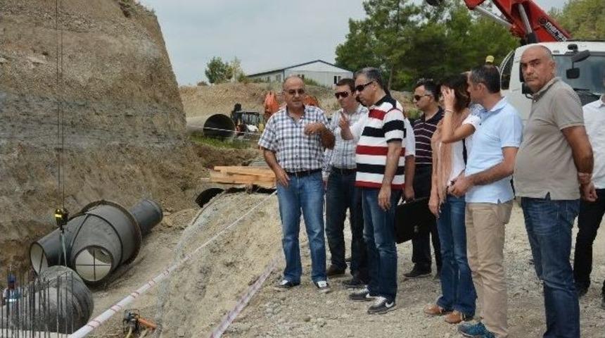 Dsi B&ouml;lge M&uuml;d&uuml;r&uuml; Hayrullah &Ccedil;oşkun Naras Barajında İncelemelerde Bulundu