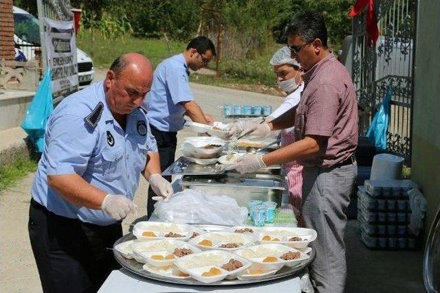 17 Ağustos Deprem Şehitleri Başiskele’de Anıldı