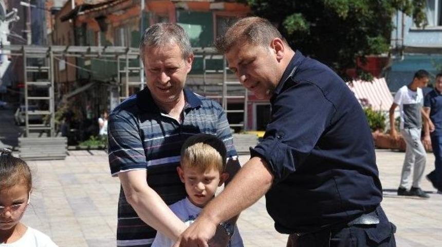 Boz&uuml;y&uuml;k&rsquo;te 17 Ağustos Depremi Unutulmadı