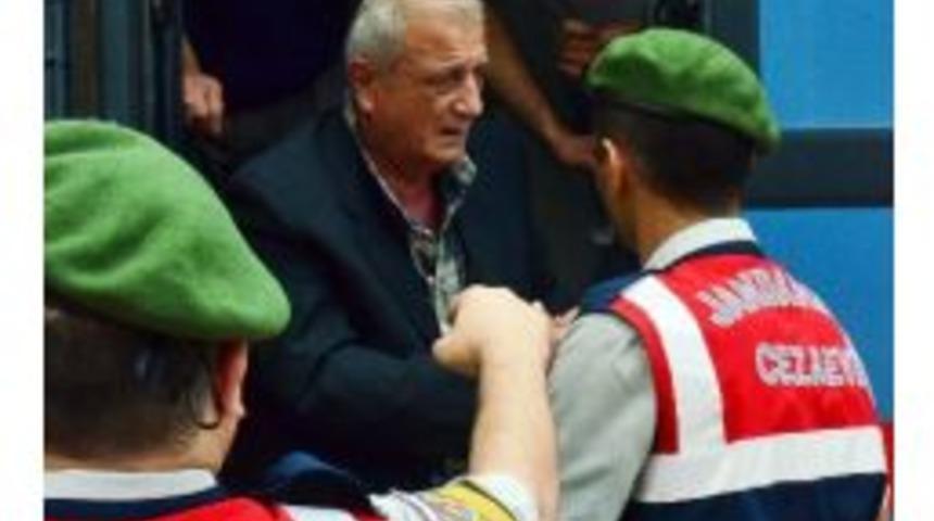 Komşusunu Yaralayan Sanık Hakim Karşısında