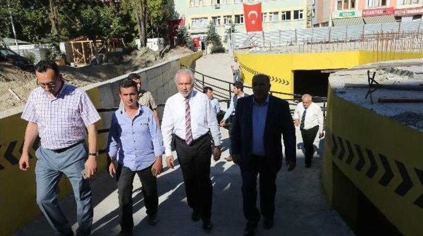 Başkan Katlı Otopark İnşaatını İnceledi