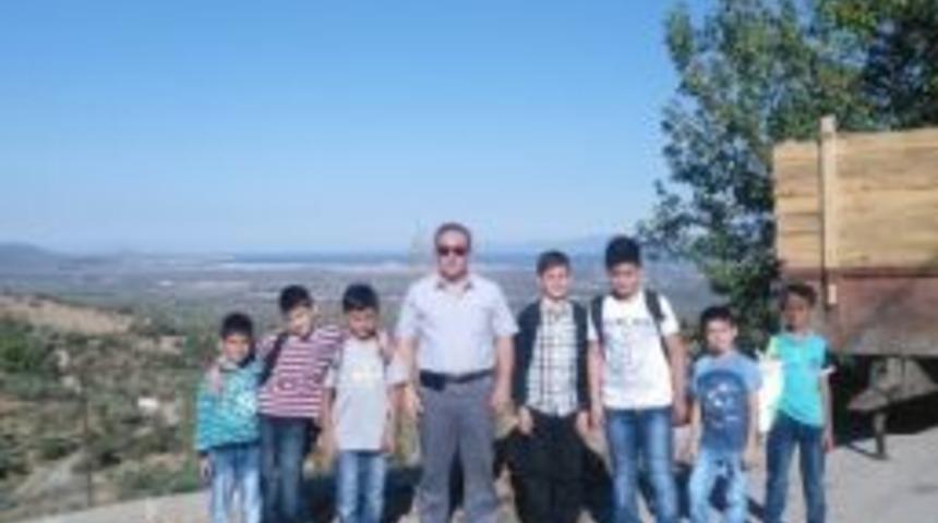 Dutlucalı &Ouml;ğrencilerin Kamp Sevinci