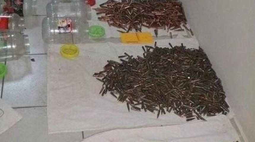 Şırnak&rsquo;ta 2 Pkk&rsquo;lı Etkisiz Hale Getirildi, &Ccedil;ok Sayıda M&uuml;himmat Ele Ge&ccedil;irildi
