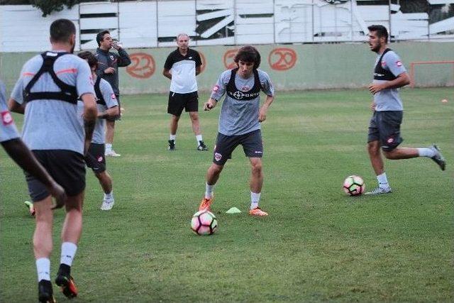 Adanaspor’da Hazırlıklar Sürüyor