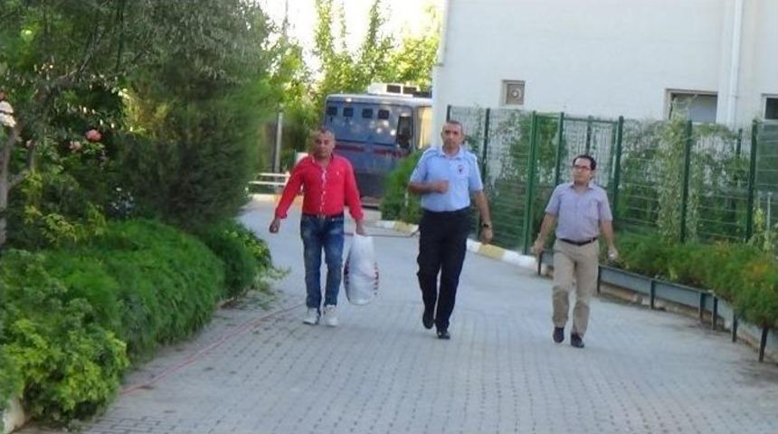 Denizli&rsquo;de Mahkumların Tahliyesine Başlandı