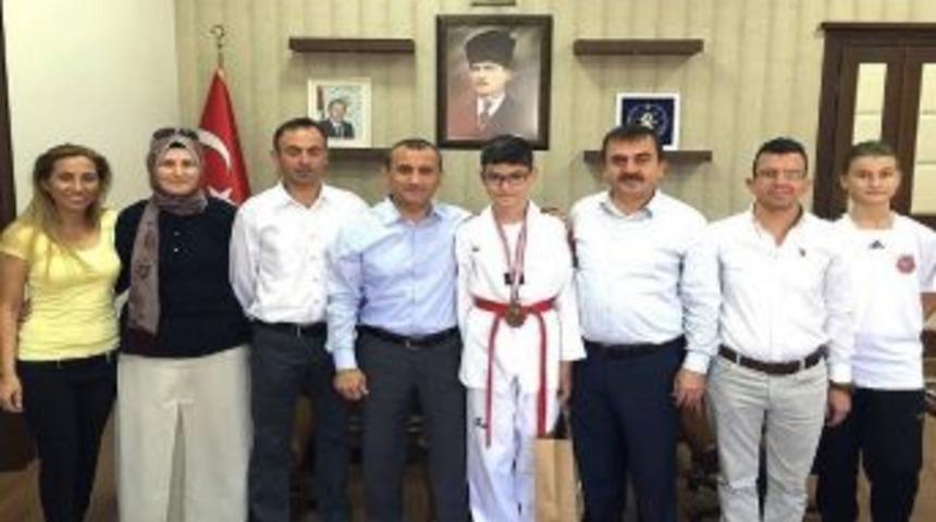 T&uuml;rkiye 3.s&uuml; Kaymakamı Ziyaret Etti