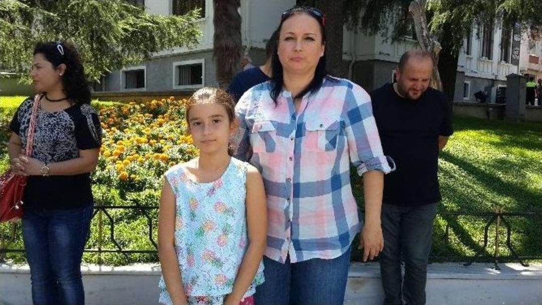 Dehşet Anlarına Şahitlik Eden 10 Yaşındaki Kız Adalet İstedi