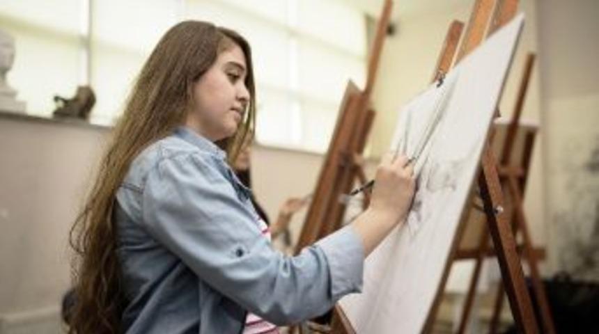 Kto Karatay &Uuml;niversitesi G&uuml;zel Sanatlar Ve Tasarım Fak&uuml;ltesi Yetenekli &Ouml;ğrencilerini Bekliyor