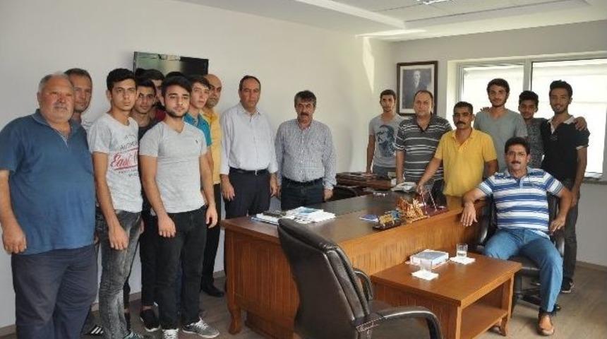 T&uuml;mer: &ldquo;asgari &Uuml;cret; Ev Kirasına, Dolmuş Parasına Yetmez&rdquo;