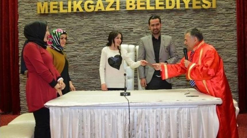 Melikgazi&rsquo;de Nikah Bereketi