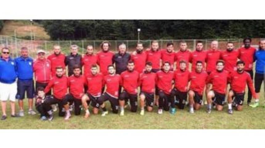 Ala&ccedil;atıspor, Kartepe Kampında Moral Depoluyor