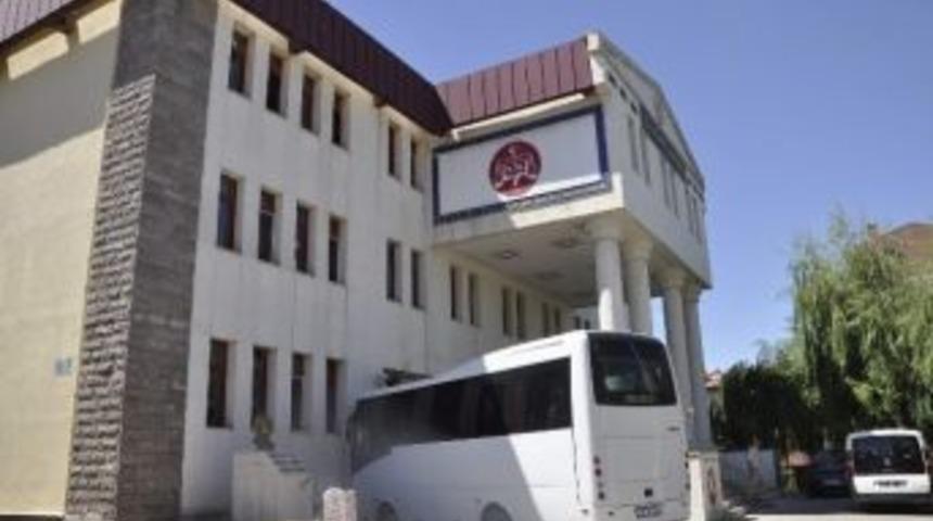 Afyonkarahisar’da Fetö Soruşturması: 10 Adliye Çalışanı Tutuklandı