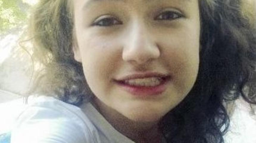 15 Yaşındaki B&uuml;şra&rsquo;dan 3 G&uuml;nd&uuml;r Haber Alınamıyor