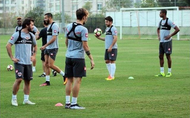 Adanaspor Basına Ve Taraftara Kapalı Çalışacak