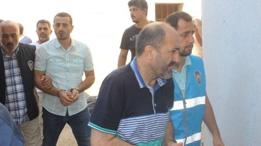 Kimse Yok Mu Derneğinin 13 Y&ouml;neticisi Adliyeye Sevk Edildi