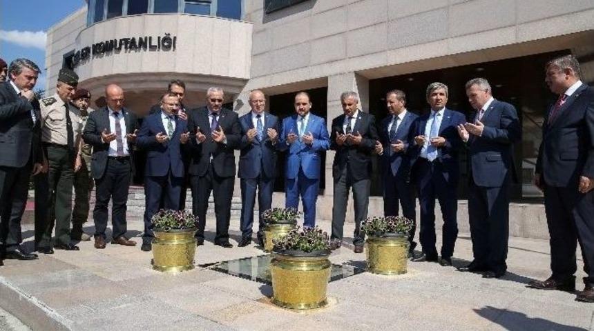 Baybatur&rsquo;dan &Ouml;zel Kuvvetler Komutanlığı&rsquo;na Taziye Ziyareti