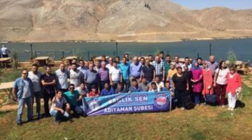 Sağlık-sen İl Divan Toplantısını &Ccedil;elikhan&rsquo;da Yaptı