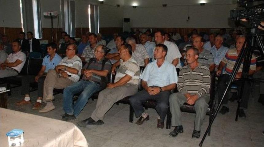 Bayrami&ccedil;&rsquo;te &Uuml;r&uuml;nleri Değerinde Pazarlama Toplantısı D&uuml;zenlendi