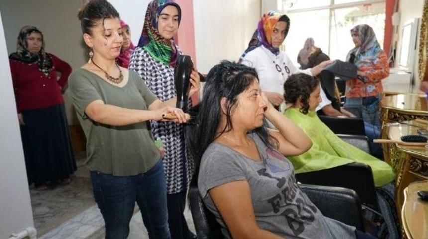 Togem Bayanlara İstihdam Sağlıyor