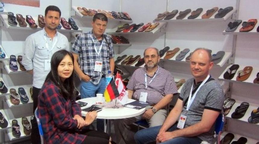 Bursa İhracatına &lsquo;k&uuml;resel Fuar&rsquo; Desteği