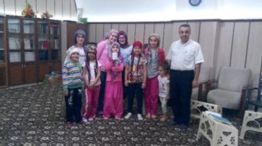 Kur&rsquo;an Kursu &Ouml;ğrencilerinden Şehitler İ&ccedil;in &Ouml;rnek Davranış