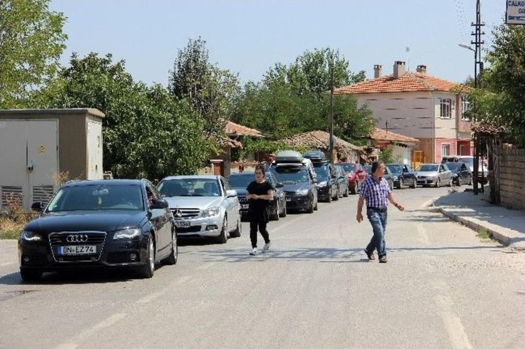 Kapıkule&rsquo;de D&ouml;n&uuml;ş &Ccedil;ilesi