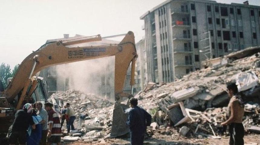 İzmit&rsquo;in Deprem Raporu A&ccedil;ıklandı