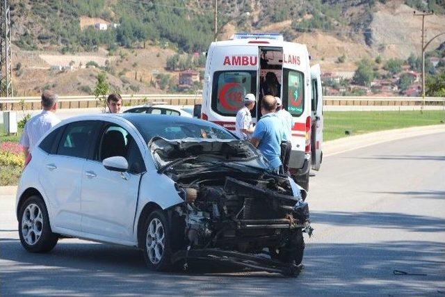 Bilecik’te Trafik Kazası: 1 Anne 2 Çocuk Yaralı