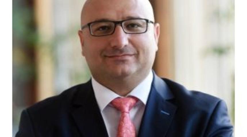 (&ouml;zel) Kılı&ccedil;daroğlu&rsquo;nun Danışmanı Fet&ouml;/pdy Soruşturması Kapsamında A&ccedil;ığa Alındı