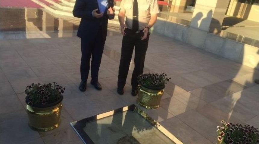 Başkan Demircan, &Ouml;mer Halisdemir&rsquo;in Şehit D&uuml;şt&uuml;ğ&uuml; Yeri Ziyaret Etti