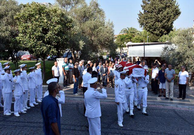 Hem Kore hem de Kıbrıs gazisi emekli albaya son görev