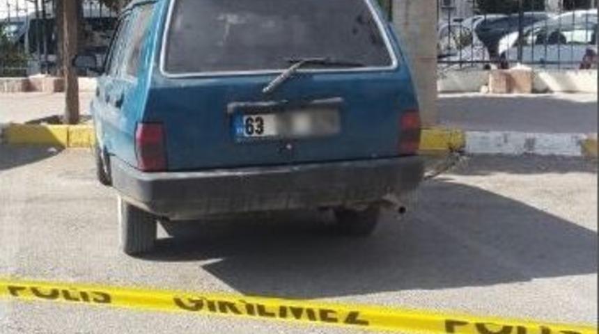 Ş&uuml;pheli Otomobil &Ccedil;alıntı &Ccedil;ıktı