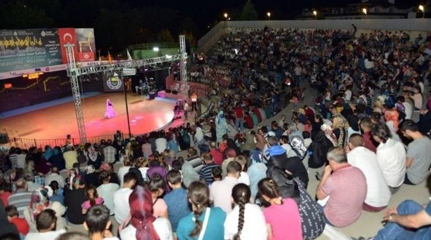 29. K&uuml;lt&uuml;r Sanat Festivali&rsquo;ne Coşkulu Final