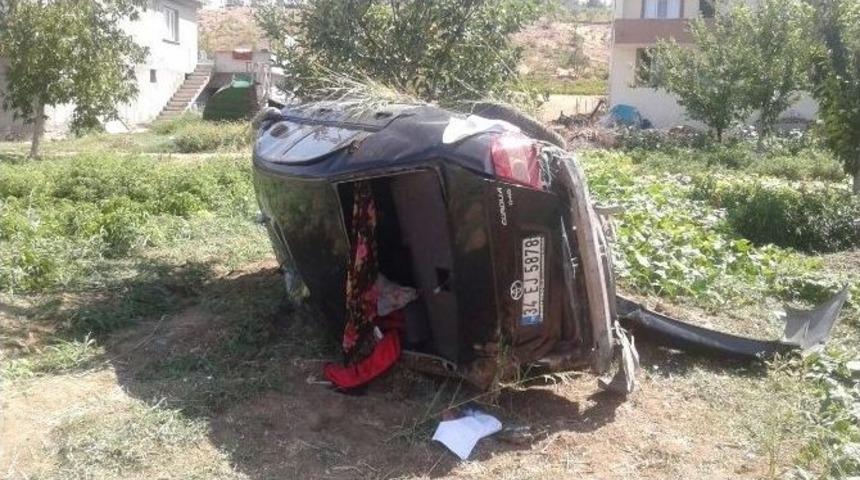 Otomobil Takla Attı: 4 Yaralı