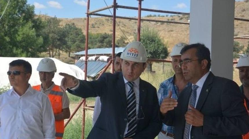 Rekt&ouml;r Alkan Sungurlu Myo Kamp&uuml;s&uuml;nde İnceledi