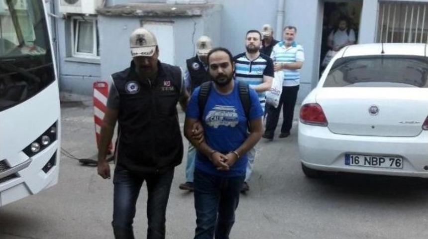 Bursa&rsquo;da Fet&ouml;&rsquo;n&uuml;n 20 Kadrolu İmamı Tutuklandı