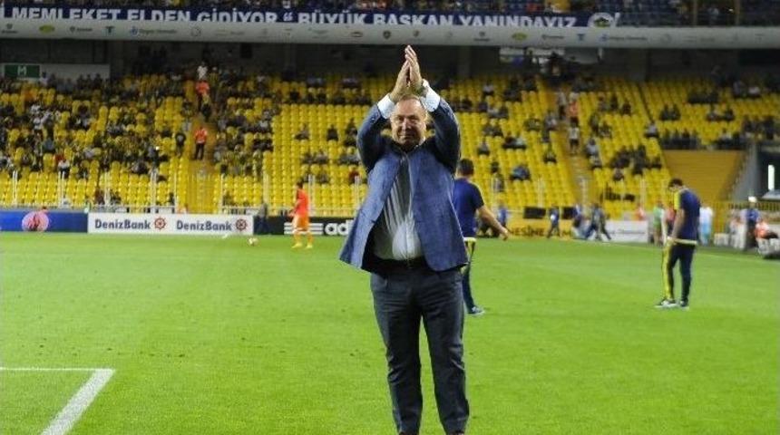 Advocaat, Fenerbah&ccedil;e İle İlk Sınavında